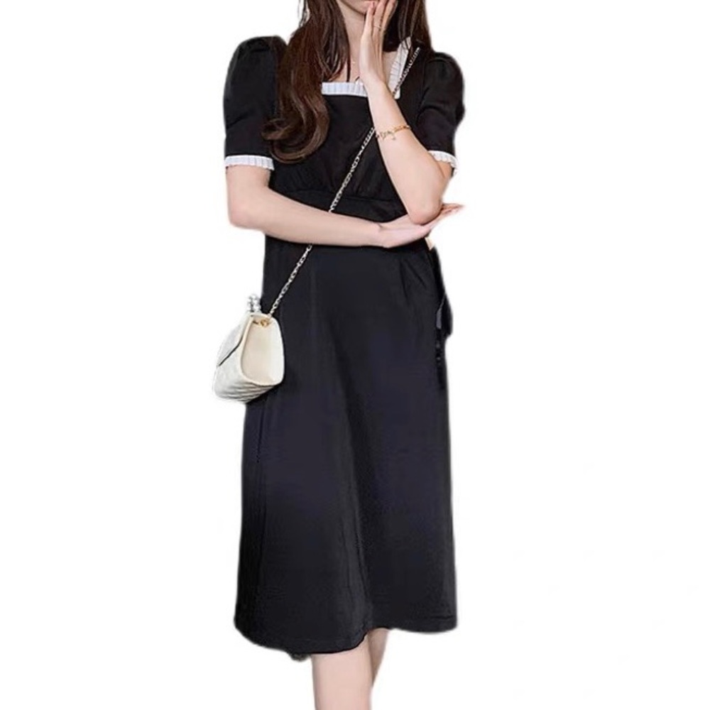 Cute black dress